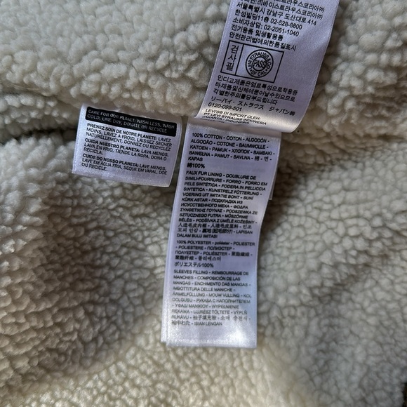 NWOT LEVIS CLASSIC TAN BROWN SHERPA TRUCKER JACKET BUTTON UP - Picture 6 of 7